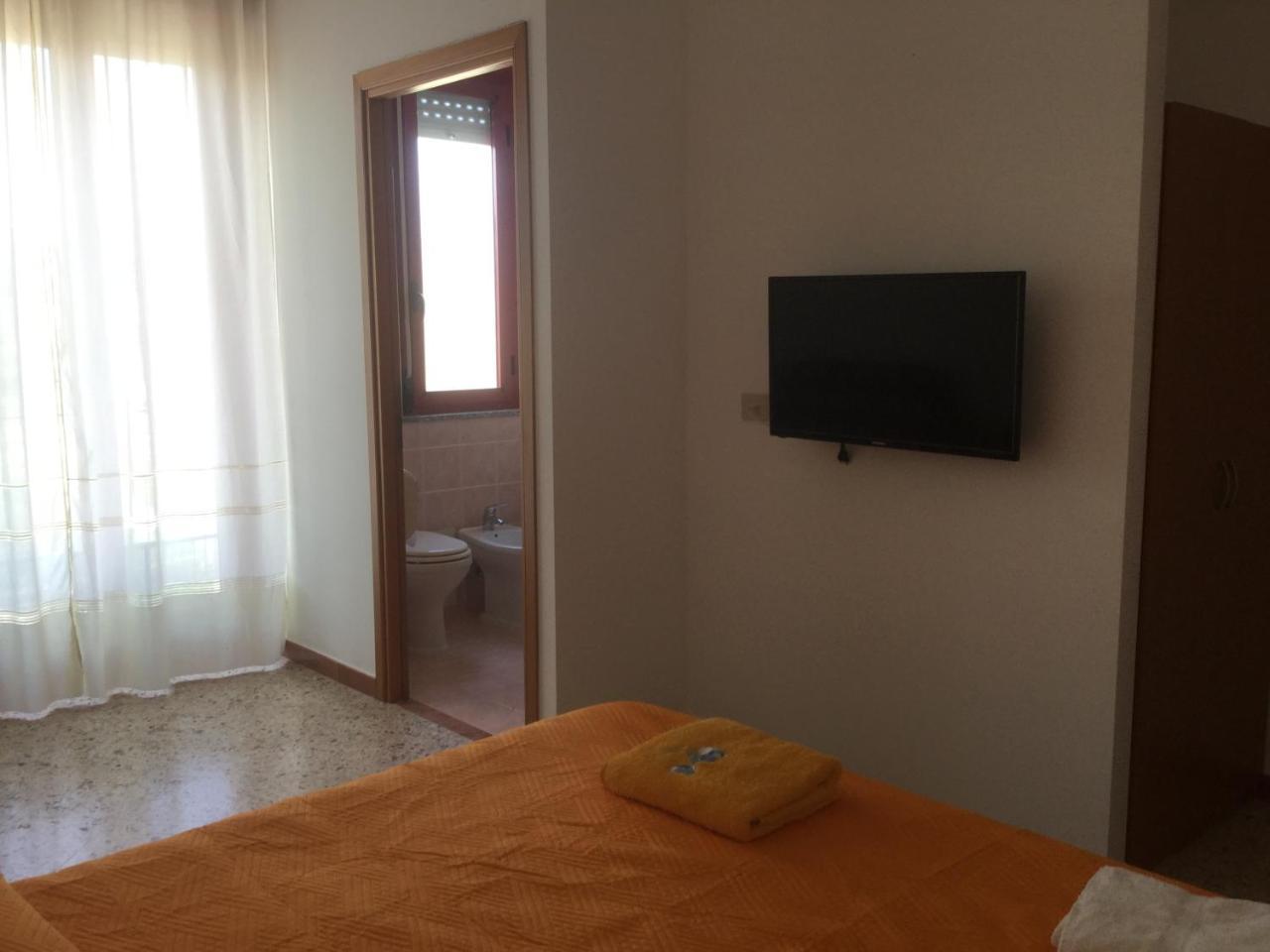 Albergo Belvedere Santa Cristina Gela  Exterior photo